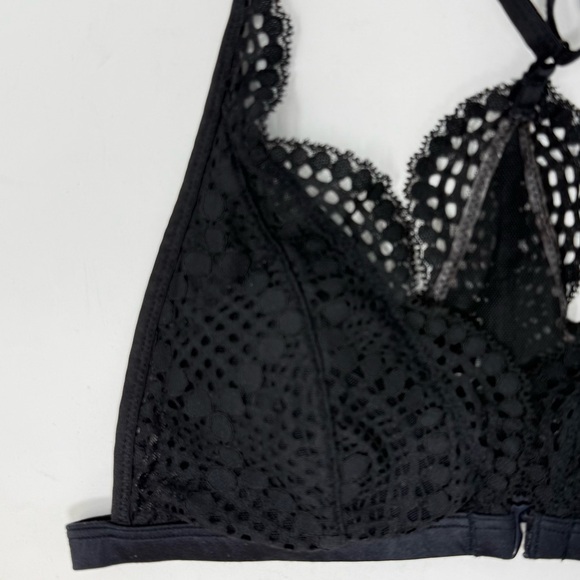 Victoria’s Secret Black Lace Front Closure Bralette Bra - Picture 5 of 10